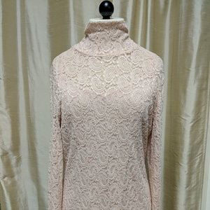Stretchy pink lace top XL Apt.9 NWT